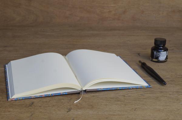 Tagebuch leere Seiten, Leseband